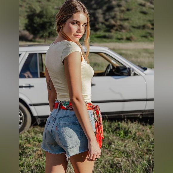 NWT Levi's Original 501 Button Fly Shorts - Picture 3 of 10